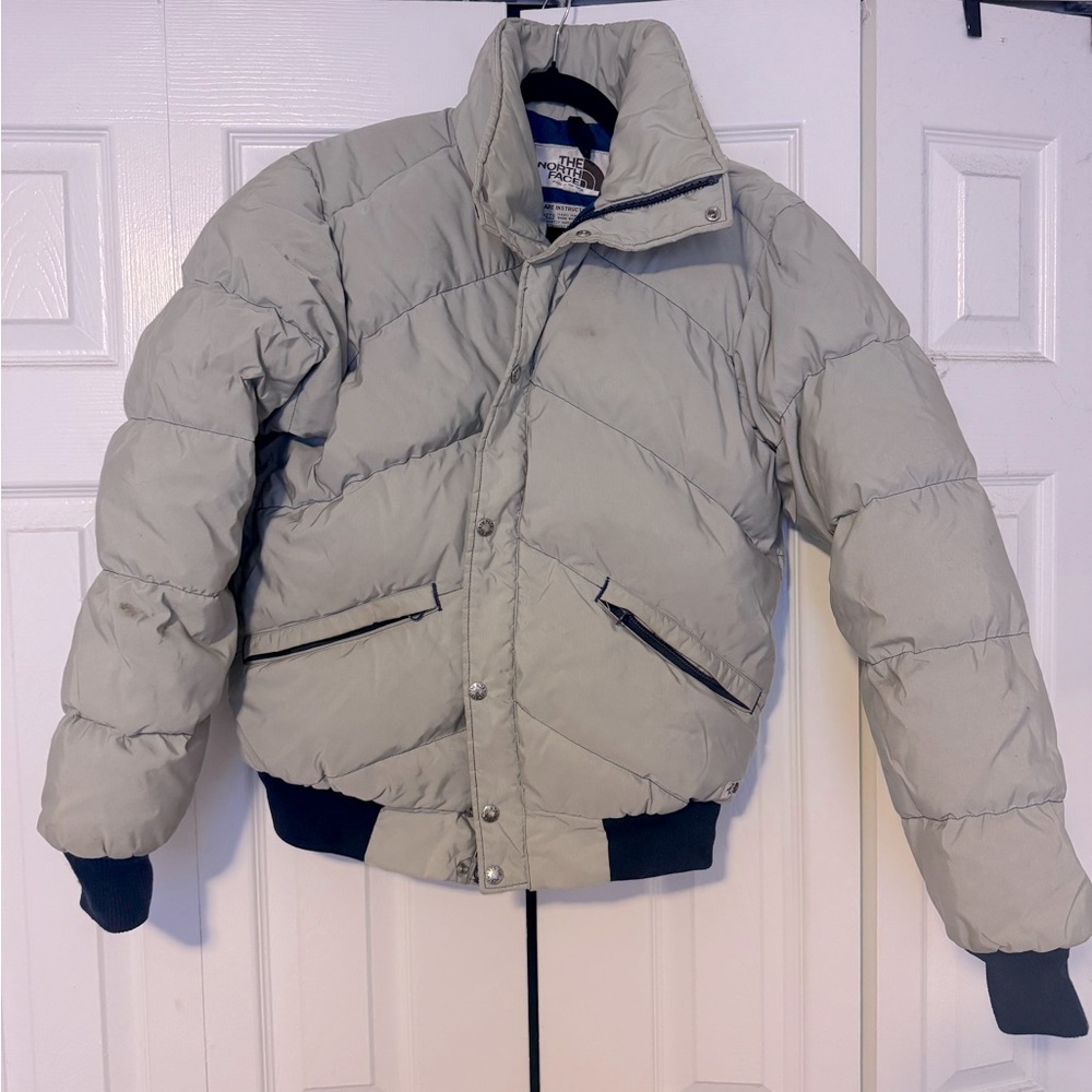 Vintage North Face Winter Coat - Zips and Buttons